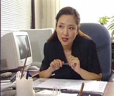 从良家女到阶下囚!她们的堕落轨迹细思极恐