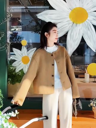 #慵懒风穿搭 #欧韩穿搭 #毛呢外套 #高级感穿搭 #简约穿搭