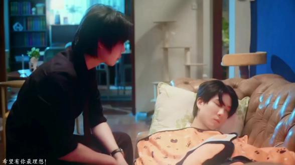 这一秒 像梦一般的心跳 只有你能够明了💗#他泰cp必须甜 #firstkhaotung #烤糖一仔 #以猫饲爱 #泰剧