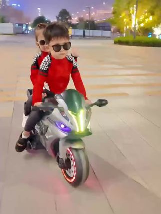 #儿童电动摩托车 可坐人2-6岁充电两轮电动车男女小孩电瓶玩具机车