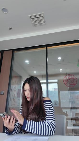 真“便宜运营”在线跪求各位义父义母给口饭吃,给这个嚣张老板上一课#便宜运营 #草根逆袭 #代运营 #新媒体 #面试