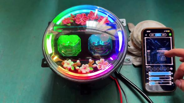 新款小牛双透矩阵透镜大灯,开机从天而降,电调高低,恶魔眼幻彩光圈可调。 仅需:4开头
适配小牛:N1/N1S/NQI/NGT/NT play/Nplay/M+等车型使用
#小牛N1S #小牛NQI #小牛NTplay #小牛Nplay #小牛大灯升级