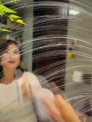 这个不起眼的小刮板真的是洗手台必备好物啊!太太太实用了,洗完脸收拾水池子最闹心了,有它不脏手不用摆个臭抹布了#生活小妙招 #刮水板