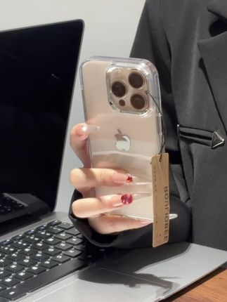 几块钱还得看金属边框的透明壳,高级感给你拉满了!#透明手机壳 #不发黄透明手机壳 #这个手机壳真的长在我心巴上了 #好物推荐🔥