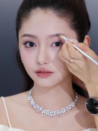 眉笔选对,眉毛还怕画不好?化妆师都在推荐的砍刀眉笔,直接画到心坎去了!#眉笔 #眉笔推荐 #AKK #砍刀眉笔