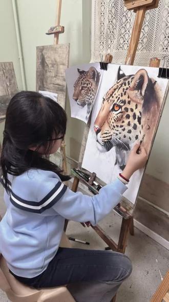 一镜到底记录姐家画猎豹#爱画画的孩子