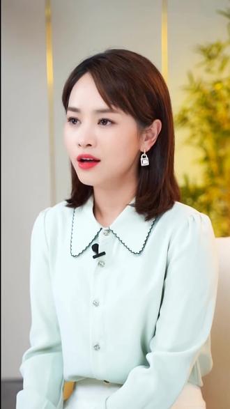 菜不摆三,筷不成五,席不成六。这些民间俗语蕴藏着古人的餐桌礼仪智慧。#国学智慧 #干货 #科普一下 #知识分享 #传统文化