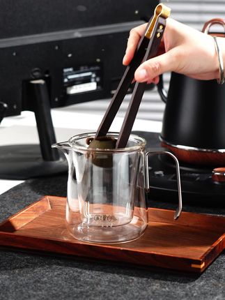 茶水轻松分离,泡茶 So Easy!这款泡茶壶拥有超贴心的茶水分离设计。#泡茶壶 #泡茶壶套装 #花茶 #茶水分离壶 #泡茶杯