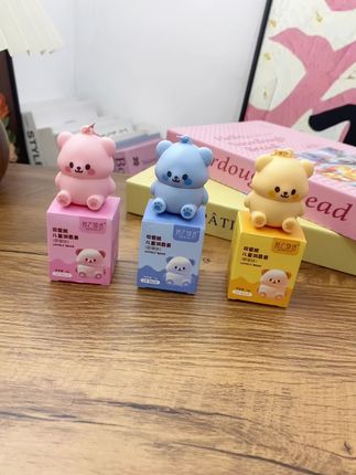秋冬嘴皮干裂起皮的,一定是试试这款超可爱的小熊唇膏#唇膏 #唇膏推荐 #秋冬唇膜