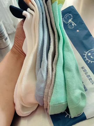 9.99元5双!9.99元5双!7A级抗菌防臭新疆棉袜,孩子穿不汗脚也不臭脚!#童袜 #儿童袜子 #纯棉 #好物推荐🔥 #透气舒适