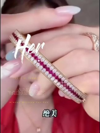 #离氛围感美女差一套饰品 #手镯控 #一件封神配饰 #小众饰品 #宝藏饰品大公开