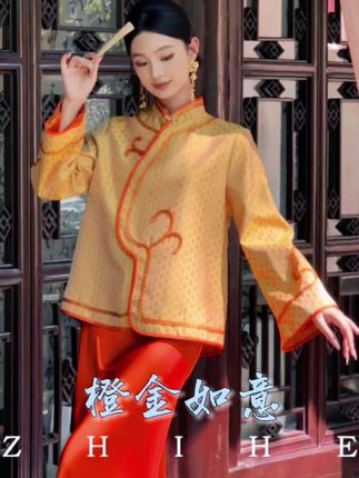 答应我,都去穿这气质套装!金丝人丝提花,精致又高级,搭配同色系缎面半裙,上身真的好贵气啊!日常通勤、节假日穿都很合适#中式美学服饰 #秀出新国风 #拍照显眼包 #女装#出游穿搭