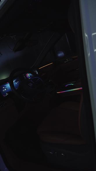 GL8陆尚氛围灯升级实拍:5处光源+无损安装,原厂级品质!
#成都GL8改装 #GL8氛围灯 #GL8陆尚 #成都商务车改装 #matrixauto矩阵改装中心