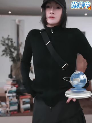 AP双宫半裙~A字版型半身裙,拼接打褶时尚气质半裙 #高级感穿搭 #ootd穿搭 #半身裙 #秋冬穿搭 #穿搭分享