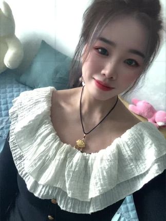 人与人的关系,就像心电图,说不定哪天               点开朋友圈就只剩一条横线…