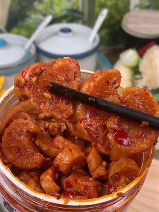 爱吃辣别错过!9.9 元 3 罐萝卜干,鲜香脆爽超下饭#萝卜干 #麻辣萝卜干 #这一口好过瘾 #下饭菜 #无辣不欢