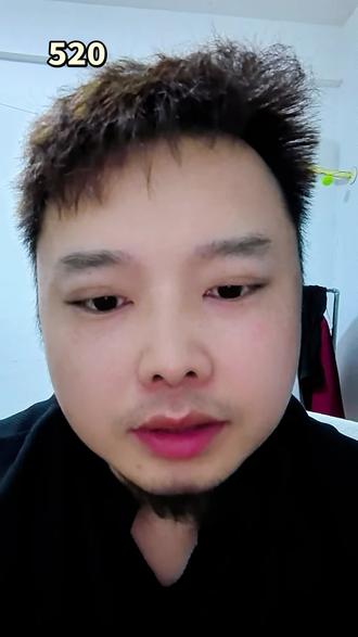 爱情是需要双向奔赴。