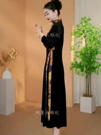 新款高定重磅植绒拼接缎面腰带旗袍连衣裙、太显瘦了 #时尚气质连衣裙 #旗袍穿搭新风尚 #洋气减龄遮肉显瘦 #衣雅优选 2410