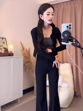 PERIKAS复古蓝牛仔裤秋季新款百搭宽松弹力垂感高腰喇叭裤时尚#牛仔裤