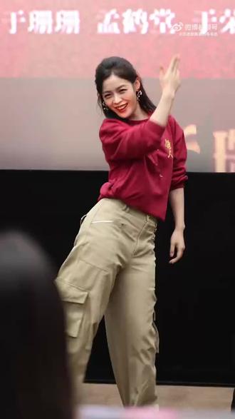 陈丽君跳刀马舞 好可爱 #陈丽君 #镖人 #热点