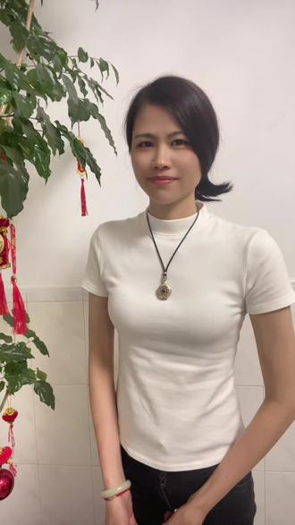 只要自己活得精彩,单身也是一种美,珍惜自己, 珍惜生活。