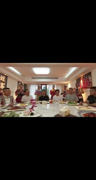 故土迎骄子,风采耀家乡!#跨国小姐奥门区总军李刘宇#走遍万水千山#情牵天然务川#务川三幺台