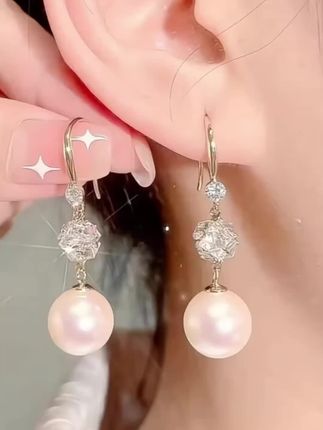 合金仿珍珠耳饰 珍珠耳环女高级感耳坠新款小众设计轻奢洋气耳钉#合金仿珍珠耳饰 #合金仿珍珠耳饰 #合金仿珍珠耳饰 #合金仿珍珠耳饰 #合金仿珍珠耳饰 @DOU+小助手 @抖音小助手 @DOU+好生意