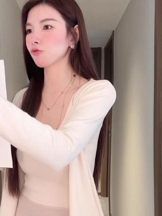 芭蕾日常感百搭套装女2025秋季新针织开衫背心半身裙三件套#高级感穿搭 #温柔穿搭 #今日穿搭 #甜美穿搭