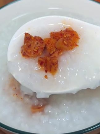 2瓶8块99,这个好吃的萝卜干真的太爽口了,麻辣爽口嘎嘣脆,下稀饭过瘾#美食 #萝卜干