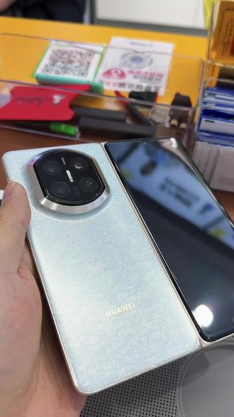 华为mateX7 整机全包膜#牡丹江折叠屏全包膜 #华为折叠屏 #网红全包膜