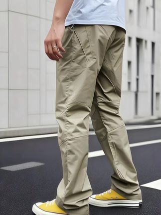 隐士X军鸟:户外战术新选择  隐士X军鸟系列突击工装裤,设计,多口袋实用性强,抗撕裂面料确保性。战术风格与透气性能完美结合,直筒剪裁更显专业。无论是户外探险还是日常,都能展现不凡。时尚与功能,实为户外爱好者的理想之选。快来体验,开启你的户外新!点赞分享,不容错过!   #夏日一周穿搭不重样 #秀出我的夏日户外穿搭 #谁穿谁好看系列 #不潮不出街#夏季的舒适感是T恤给的