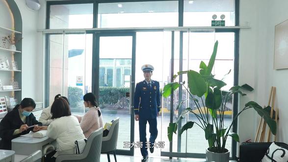 #情景短剧 “四不两快”之#不住人 #消防安全不容忽视