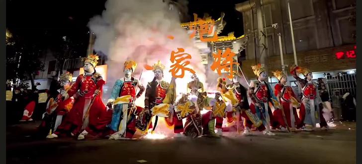 宁德城隍庙八家将坐炮,这种场面以后很难再看到了。#传统文化传承 #文化自信