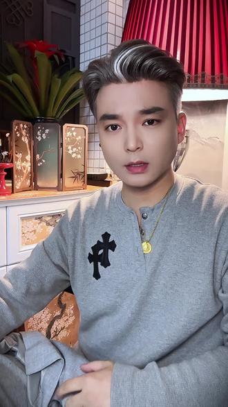 今年除夕晚上一定要扔一双旧鞋
#过年#民俗文化 #辞旧迎新 #传统文化 #春节