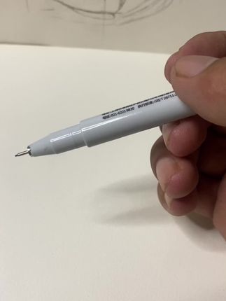 哇咕老师推荐必属精品!这是一款美术生使用的勾线笔,出墨顺滑,不断墨不卡墨#画画 #文具安利 #原创 #手绘 #勾线笔