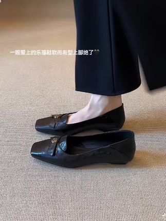一眼就爱上的法式通勤单鞋,软而有型上脚绝了!通勤党太爱了#单鞋 #玛丽珍女鞋 #软底软面穿上超舒服 #通勤鞋#好鞋推荐
