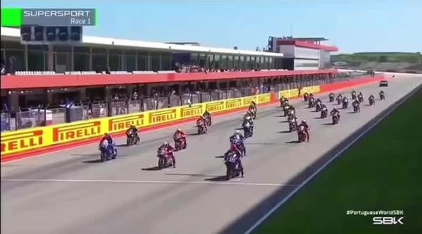 张雪机车夺冠完整视频,致敬所有为梦想而坚持的人……