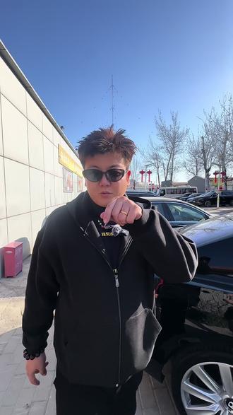 轮毂有旧伤免赔,轮毂新伤需要赔,轮毂变形需要赔,轮胎爆了配,各位安全驾驶哦。#北京租车 #租车避坑指南 #租车避坑攻略 #北京jw豪车租赁 #北京99婚车