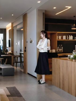 #早秋通勤出游穿搭一起拿捏#秋冬穿搭和饰品搭配来了#通勤穿搭万能配色公式#早秋穿搭三分钟出门不是梦#预制国庆出游穿搭