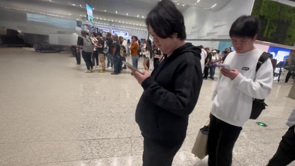 离开了熟悉的直播间,去做更有意义的事了#陈伯全能王 #爱心公益 #北京嫣然天使儿童医院