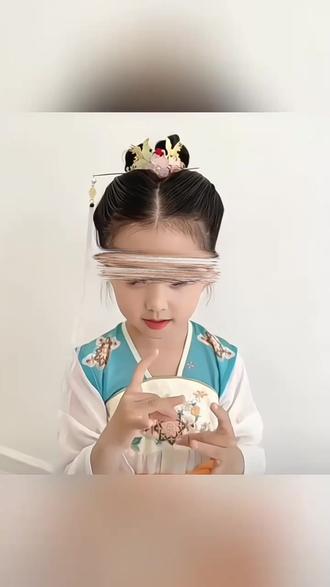 古风儿童发冠 超仙古风发冠,萌娃秒变小公主! #汉服头饰 #古风发冠 #儿童汉服 #步摇发钗 #国风萌娃