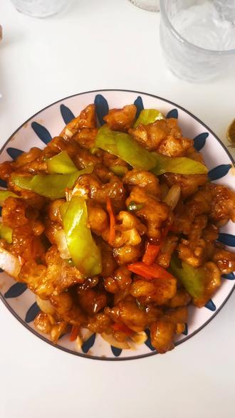 太尴尬了素材搞丢一段!我的评论区为啥没人说话,好像假的😄#抖音美食创作者 #日常做饭 #溜肉段 #青年创作者成长计划 #美食教程