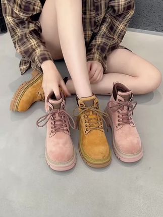 内增高马丁靴女2025新款厚底真皮大黄短靴夏秋季英伦风小个子百搭#哎呦喂你鞋真好看 #马丁靴 #马丁靴穿搭 #粉色马丁靴