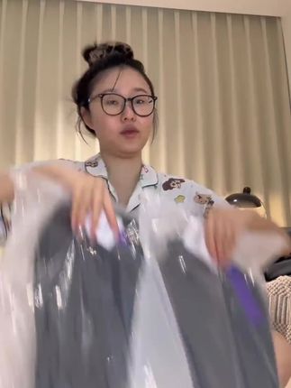 麻灰色套装女秋款早秋2025新款网球慵懒风休闲运动套装韩版高级感#高级感#慵懒风#气质穿搭#休闲#秋冬穿搭