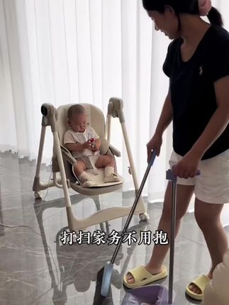 #新款电动摇摇椅宝宝餐椅二合一婴儿家用儿童吃饭哄睡便携餐椅
