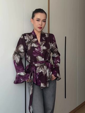 #今日穿搭 #好看的小姐姐 #上衣