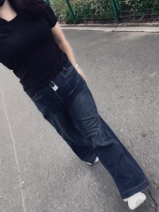曾经有人问我:你最喜欢什么?我说喜欢手表上的时间,因为在这个世界上,只有时间不会骗人,只有时间 才能証明一切......#百搭裤子 #显高显瘦显腿长 #大码女装 #早秋穿搭 #阔腿裤