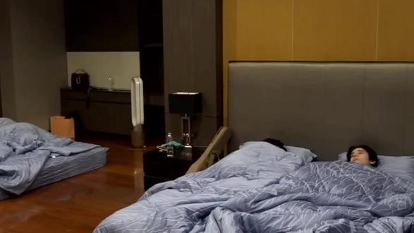 第六天吉米海的心路历程☞自动盯海☜,(安全屋越考古越有,好多小细节。)我的心路历程↗↗#安全屋 #吉米海