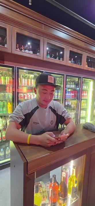 豆包那么吓人了啊 我只是小小的网红,我的信息全部他掌握啰。