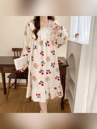睡衣女秋冬季睡裙珊瑚绒加绒加厚法兰绒女士可爱家居服冬天连衣裙 #长袖睡裙 #贴身衣物 #睡裙 #面料柔软舒适 #谁穿谁好看
